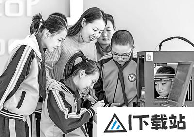 打牢基础，培养人工智能时代创新人才