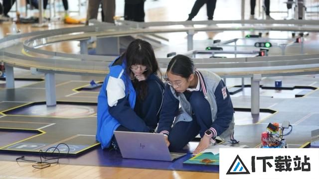 AI“撞脸”国粹，80万人次青少年在这场嘉年华中走近人工智能