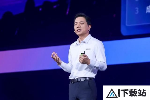 AI时代,为什么「超级有用」比「超级应用」更重要? AI时代,为什么「超级有用」比「超级应用」更重要?