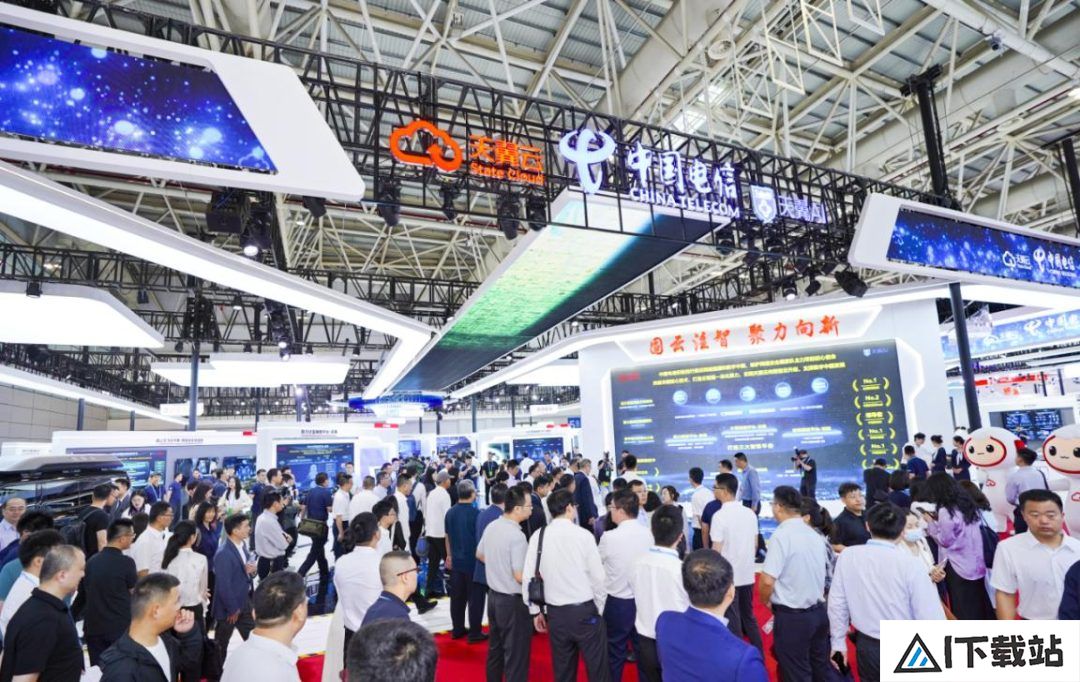 中国电信发布智算云能力体系 应对人工智能时代对信息基础设施需求