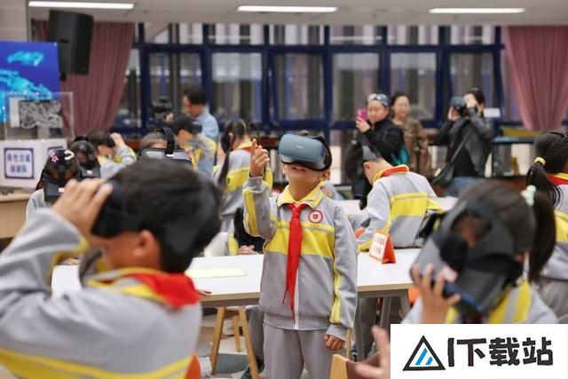 北京亦庄打造全域人工智能之城,发布两只百亿级基金 北京亦庄打造全域人工智能之城,发布两只百亿级基金