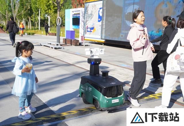 全球首个人工智能街区!直击京张铁路遗址公园潮生活 全球首个人工智能街区!直击京张铁路遗址公园潮生活
