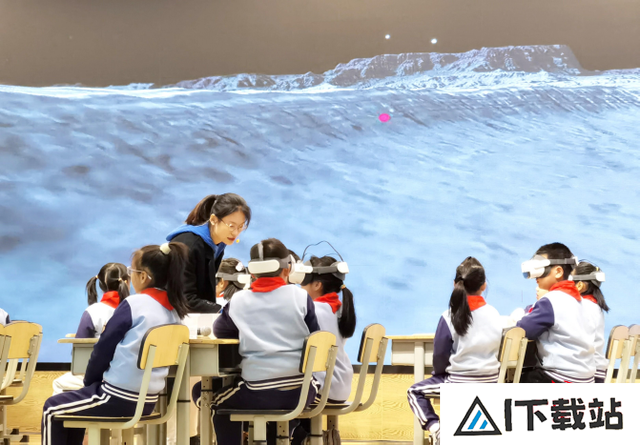 未来教育:AI教师替代还是助力?成都南区学校的创新探索 未来教育:AI教师替代还是助力?成都南区学校的创新探索