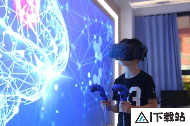 未来教育：AI教师替代还是助力？成都南区学校的创新探索