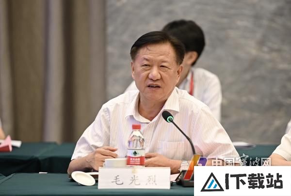 人工智能赋能新型工业化:宁波院士专家献策与实践探讨 人工智能赋能新型工业化:宁波院士专家献策与实践探讨