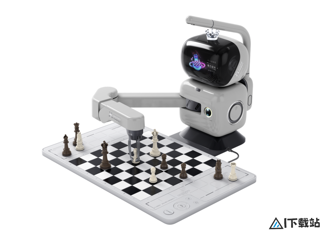 首个家庭国际象棋机器人来了！抓鹌鹑蛋都不会破