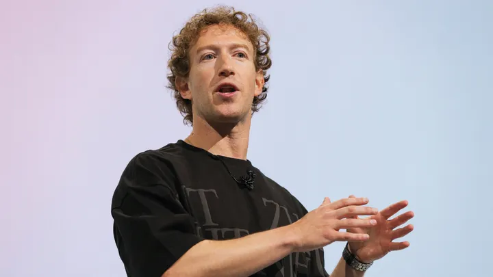 Facebook将在2025年向AI投资650亿美元