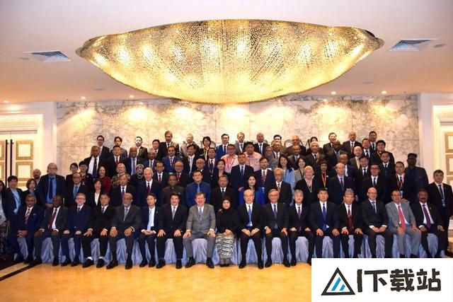 张军出席第19届亚太首席大法官会议并作专题发言表示深化人工智能领域的司法交流合作努力为人类司法文明进步作出新贡献
