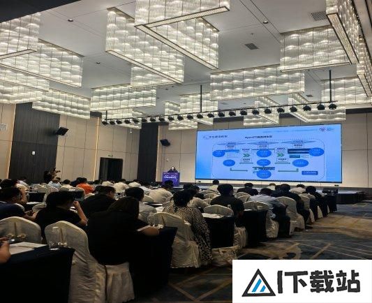 数博会数据要素与AI大模型论坛在贵阳召开